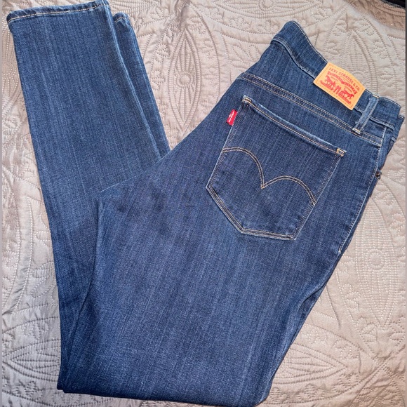 Levi's Denim - Levi's Women's Classic Straight Leg Denim Jeans